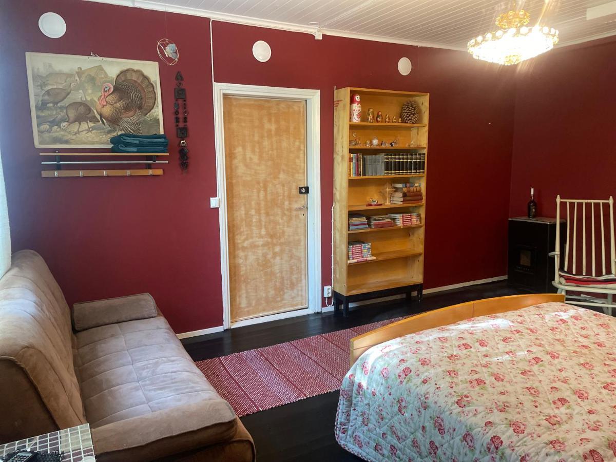 Hostel Koulumaeki Karkola Exteriér fotografie
